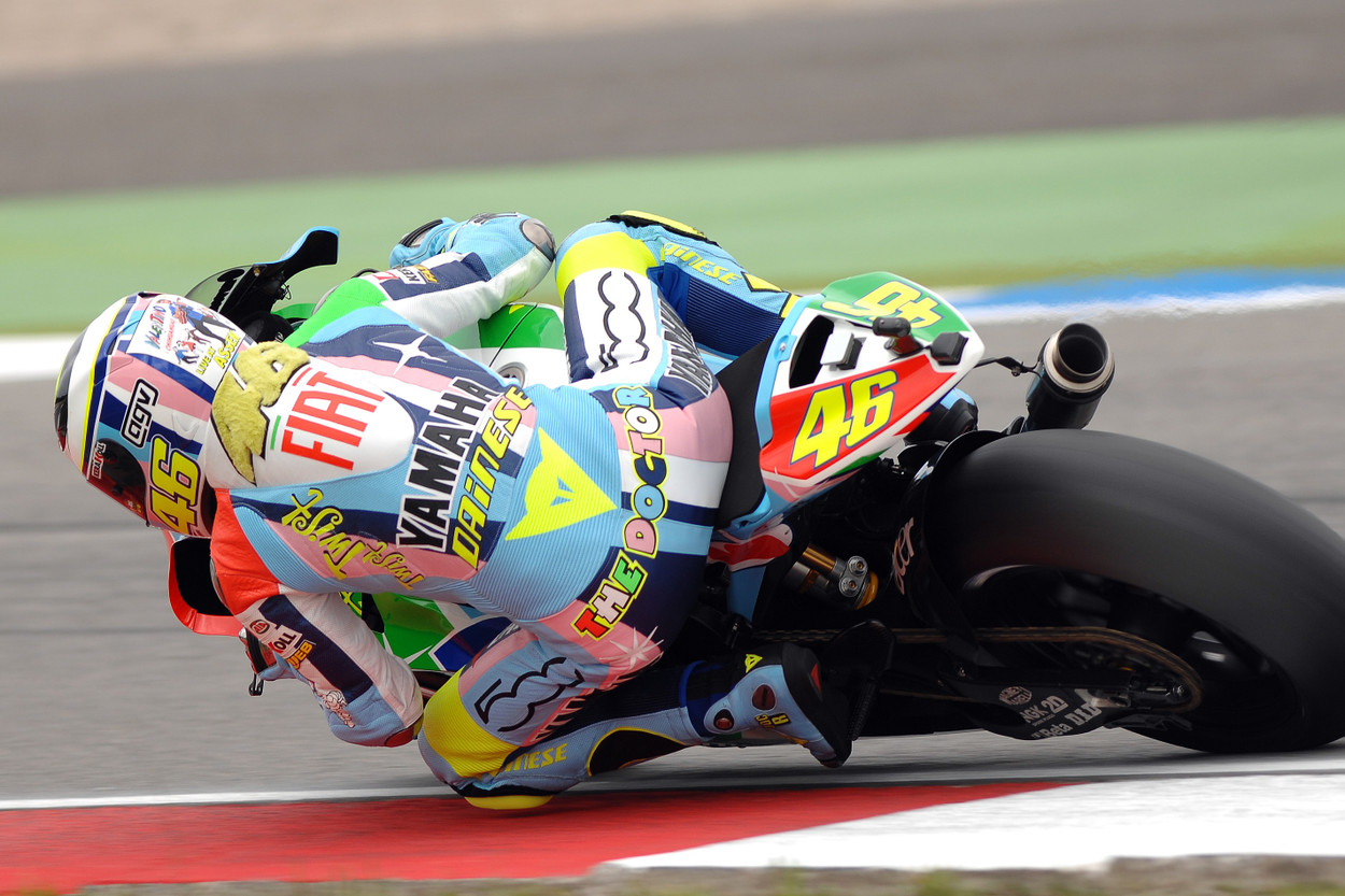 0822_R09_Rossi_action